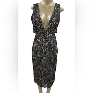 Alice + Olivia lace sheath dress size 12